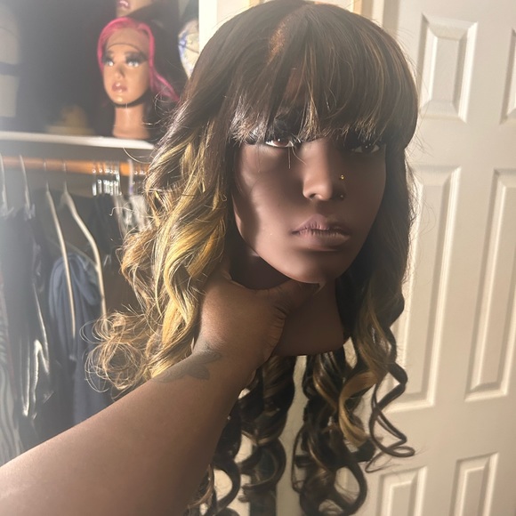 Raw 22 inch aah blonde mixed wig - Picture 6 of 8